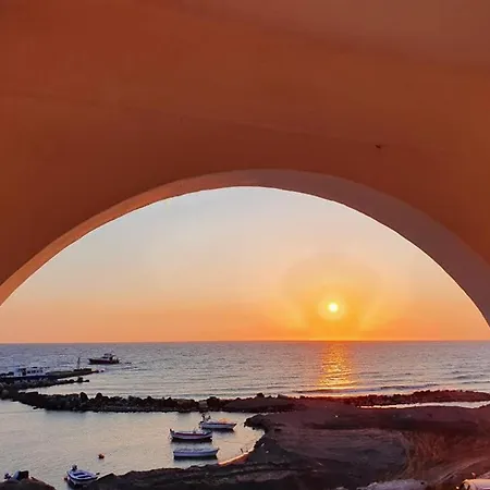 Rodothea And Adams On The Beach, Santorini Apartamento