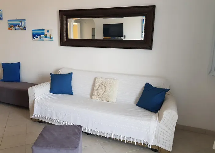 Rodothea And Adams On The Beach, Santorini Appartement