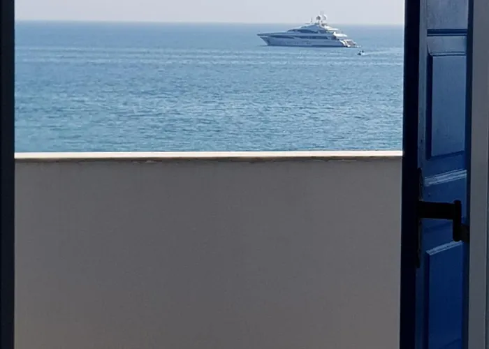 Rodothea And Adams On The Beach, Santorini Apartamento Monolithos