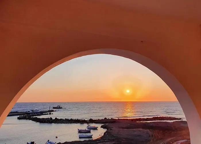 Rodothea And Adams On The Beach, Santorini דירה