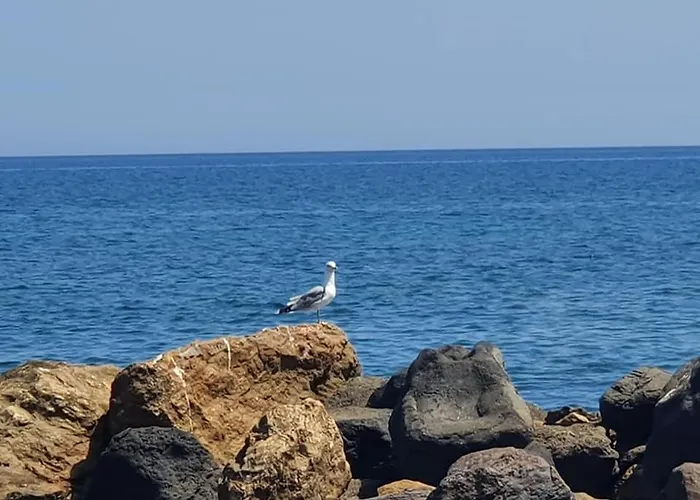 Rodothea And Adams On The Beach, Santorini * מונוליתוס