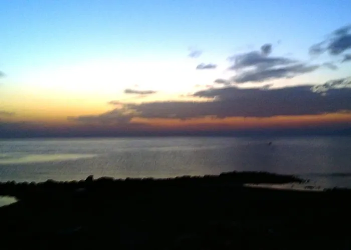 Apartamento Rodothea And Adams On The Beach, Santorini *
