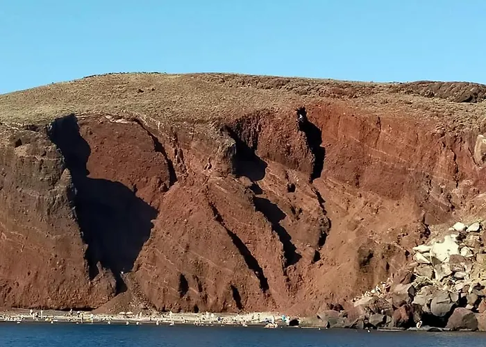 Rodothea And Adams On The Beach, Santorini Apartment Monolithos (Santorini)